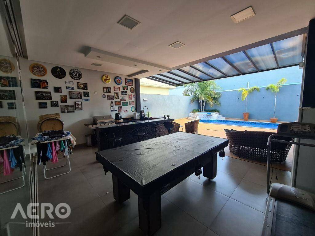 Casa de Condomínio à venda com 3 quartos, 200m² - Foto 8