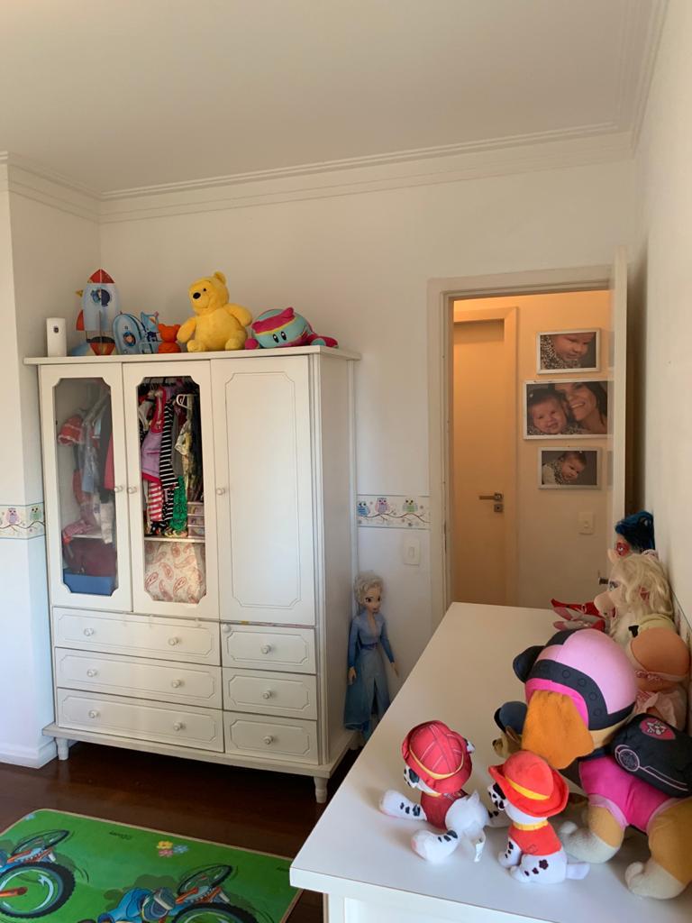 Apartamento à venda com 3 quartos, 128m² - Foto 4