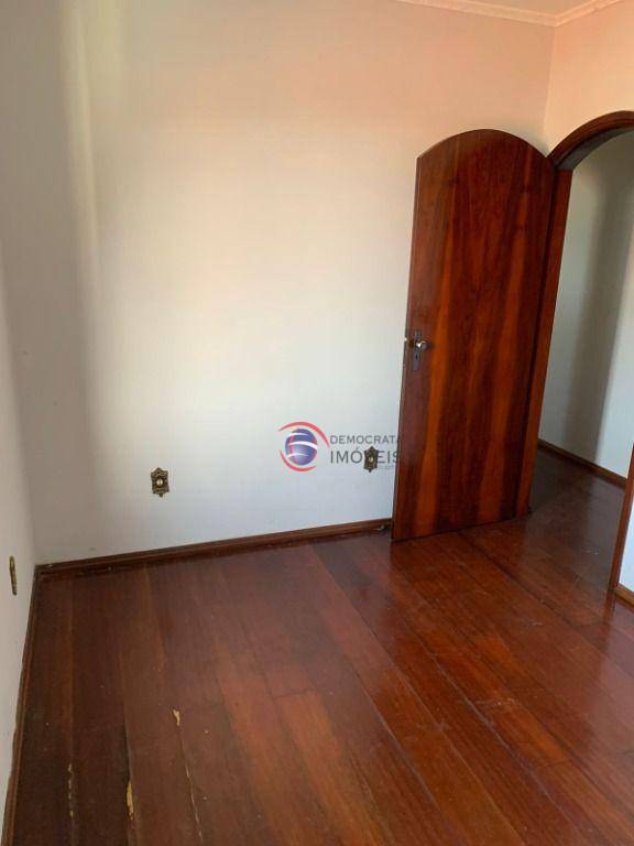 Sobrado à venda com 4 quartos, 232m² - Foto 5