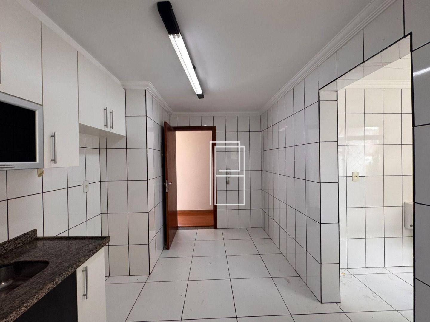 Apartamento à venda com 2 quartos, 62m² - Foto 8