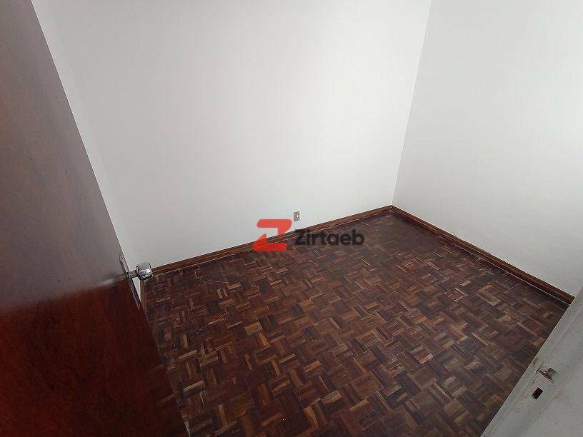 Apartamento para alugar com 2 quartos, 84m² - Foto 17