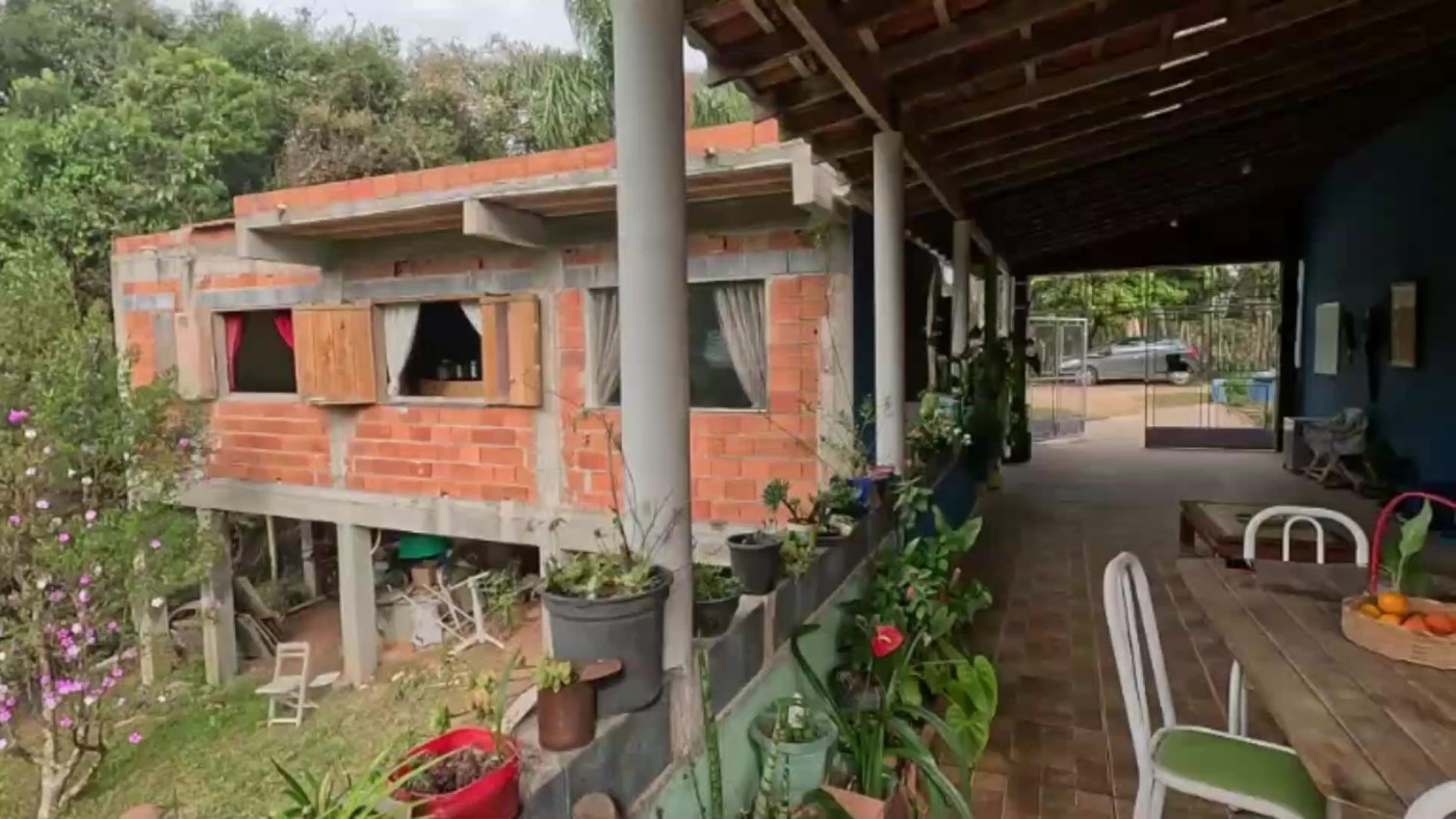 Chácara à venda com 2 quartos, 1500m² - Foto 5
