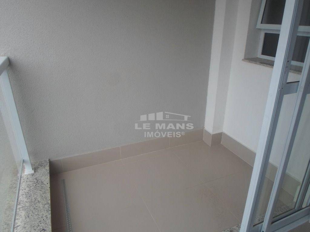 Apartamento para alugar com 1 quarto, 34m² - Foto 7