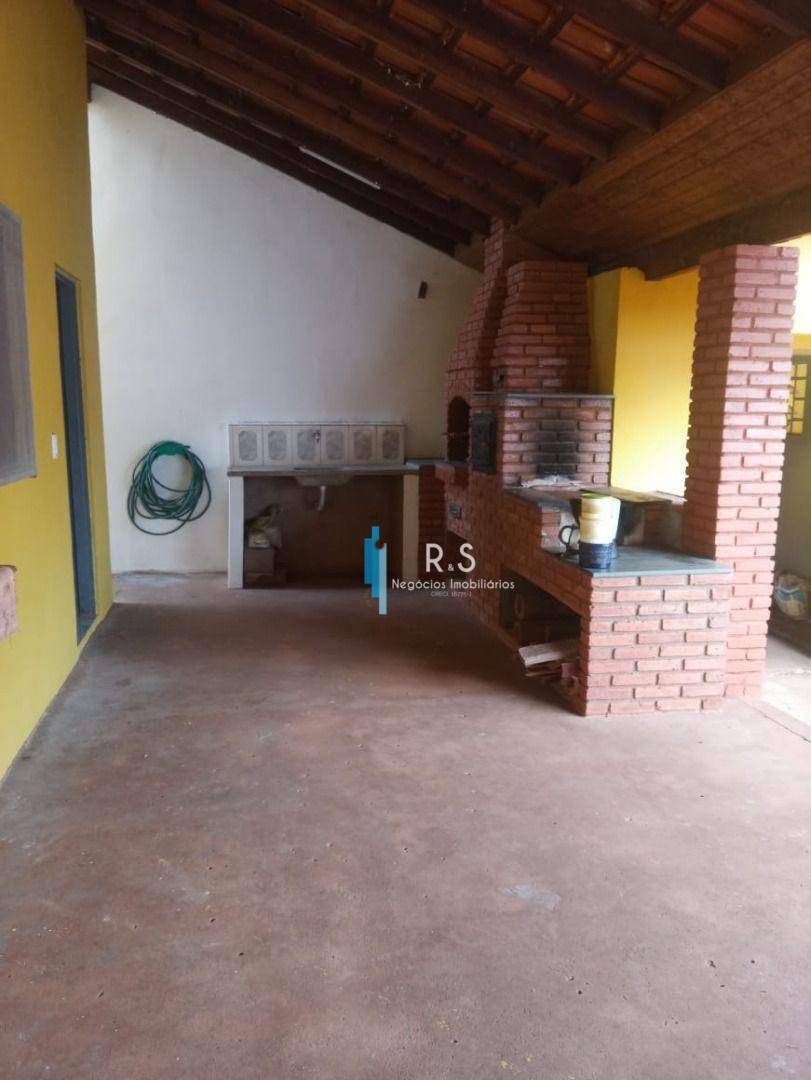 Fazenda à venda com 3 quartos, 250M2 - Foto 6