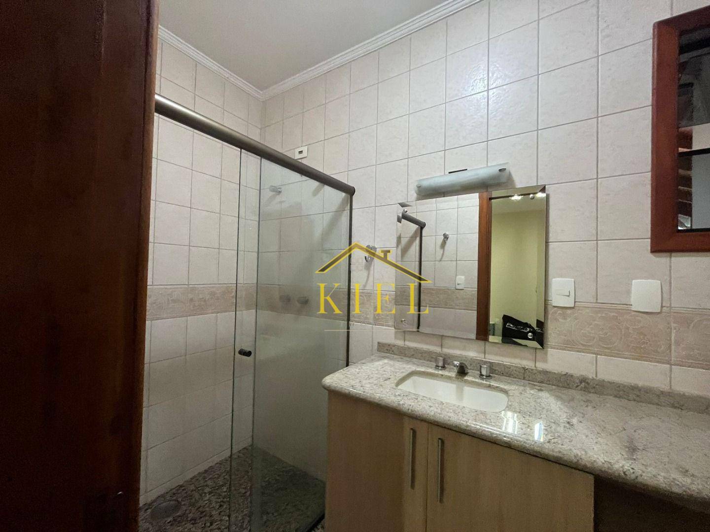 Casa de Condomínio à venda com 4 quartos, 440m² - Foto 21