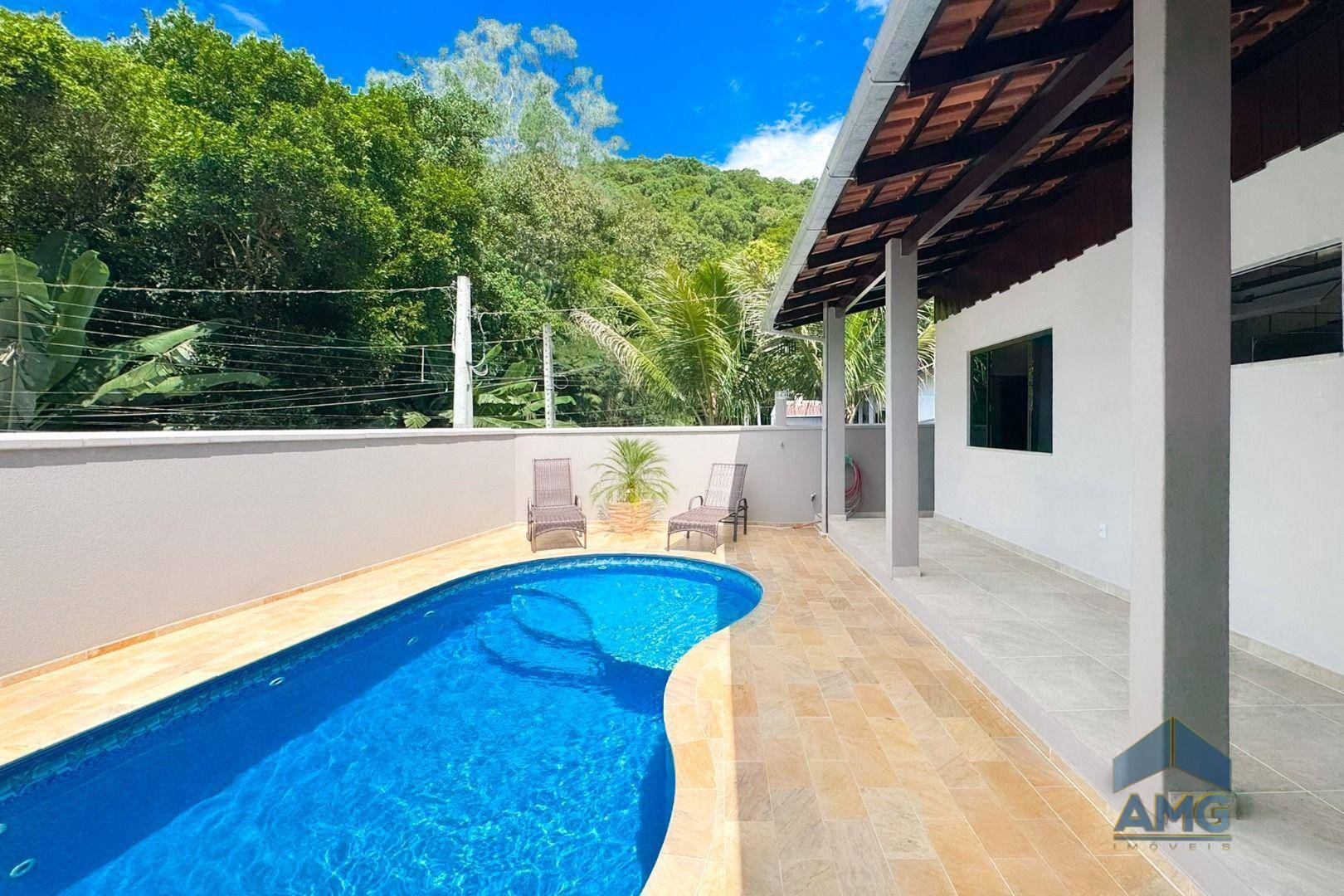 Casa, 3 quartos, 275 m² - Foto 2