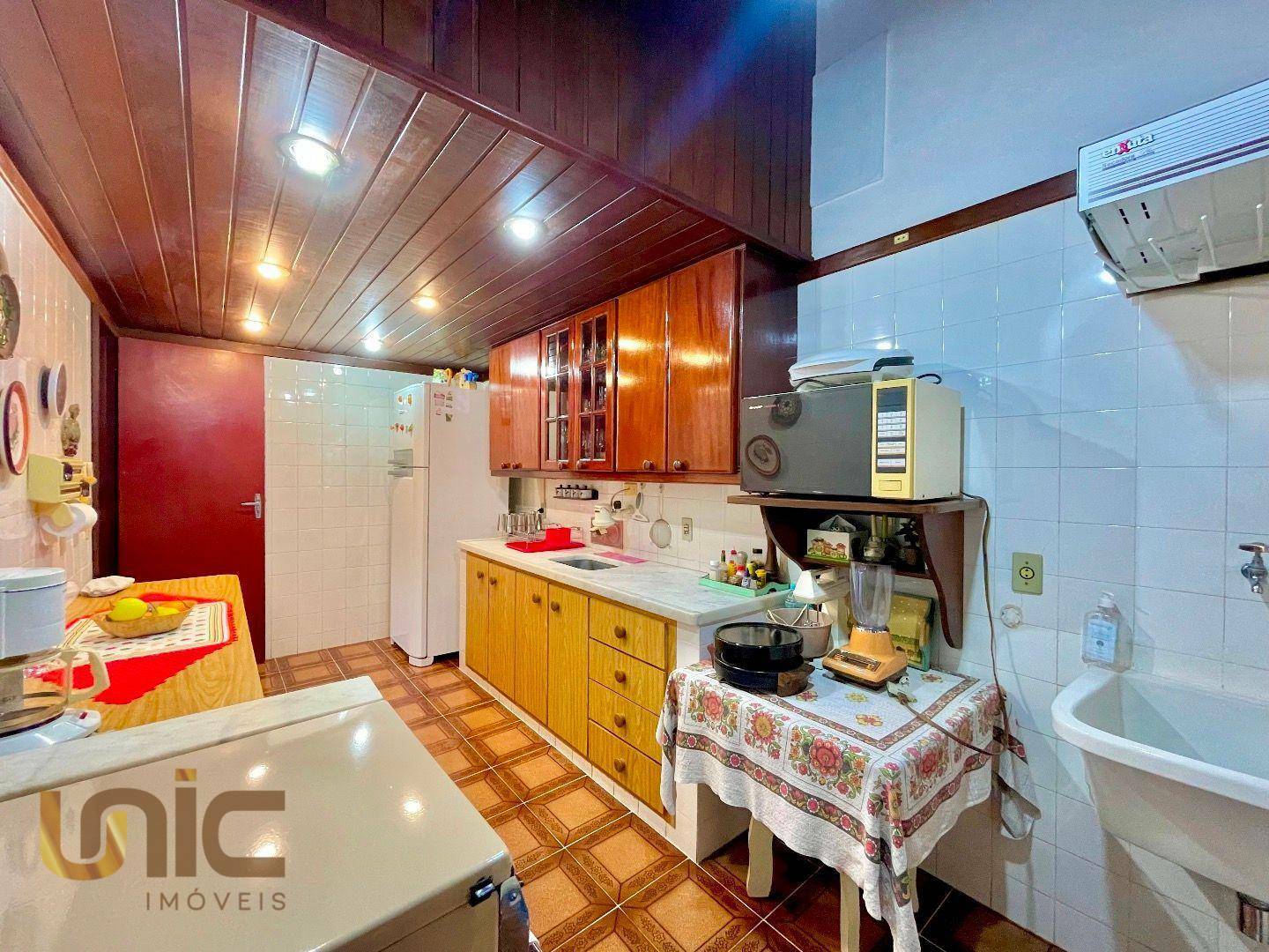 Casa de Condomínio à venda com 3 quartos, 100m² - Foto 12