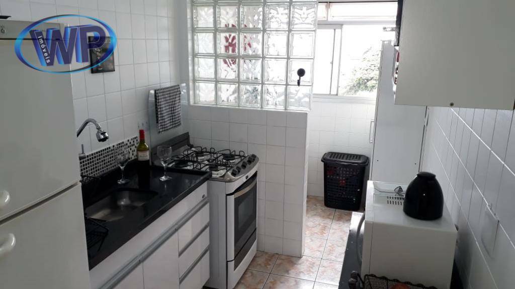 Apartamento à venda com 2 quartos, 57m² - Foto 12