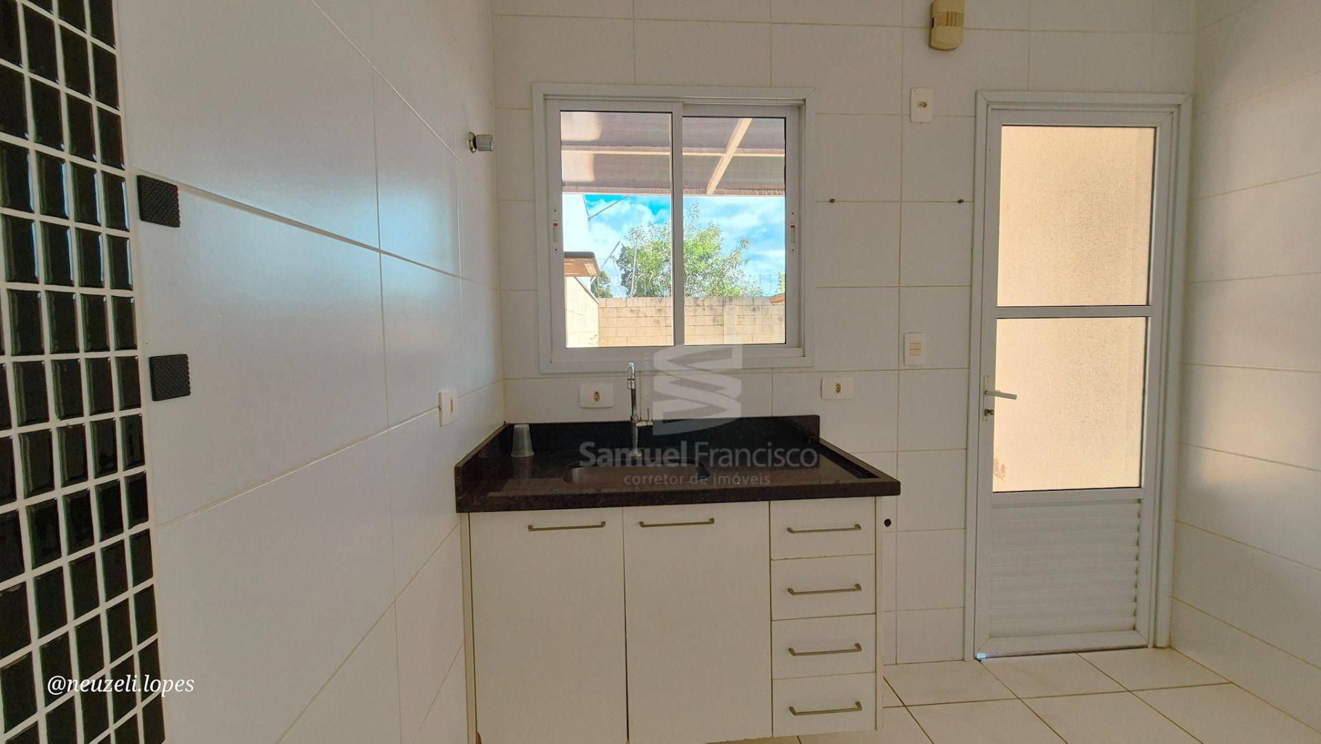 Casa de Condomínio à venda com 3 quartos, 127m² - Foto 11