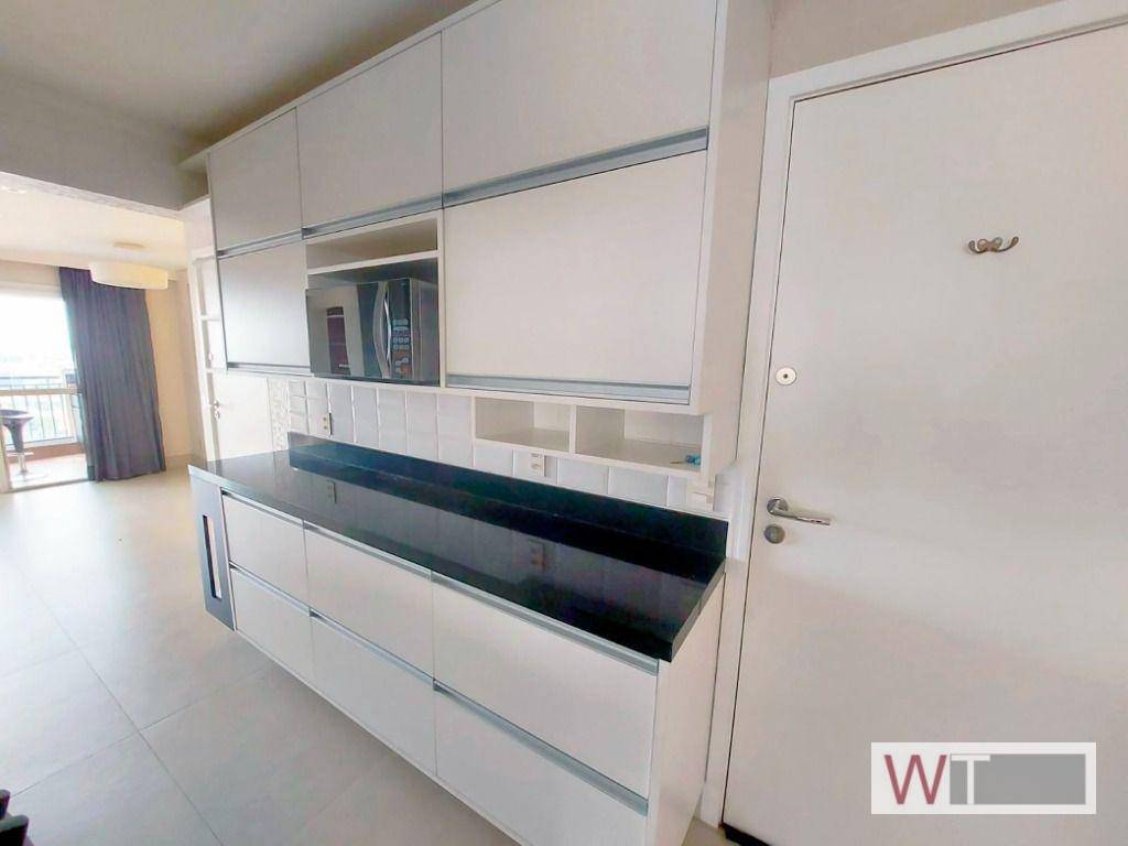 Apartamento para alugar com 3 quartos, 87m² - Foto 10