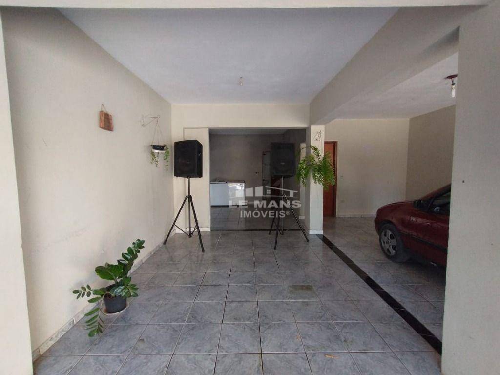 Chácara à venda com 4 quartos, 182m² - Foto 17