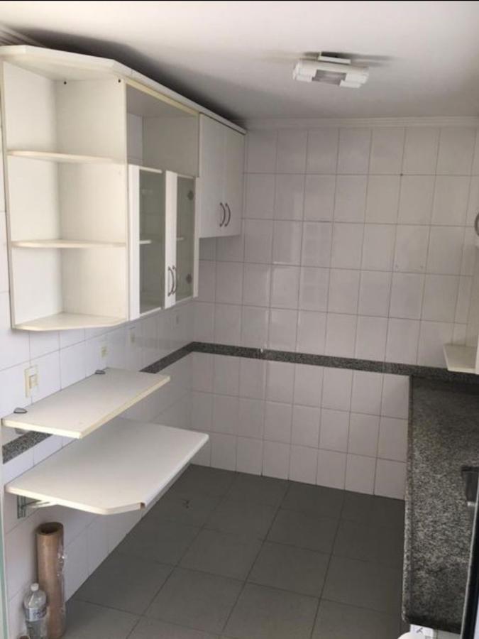 Apartamento à venda com 3 quartos, 80m² - Foto 10