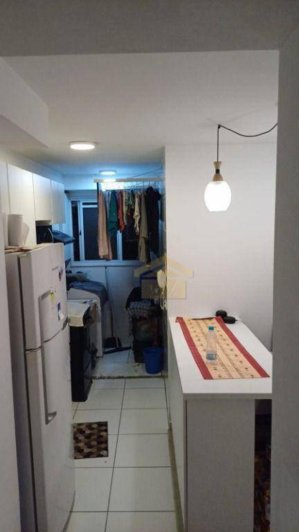 Apartamento à venda com 2 quartos, 41m² - Foto 3