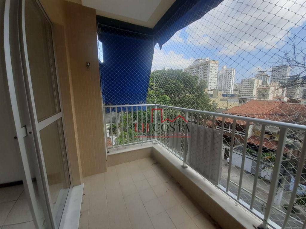 Apartamento à venda com 2 quartos, 75m² - Foto 1