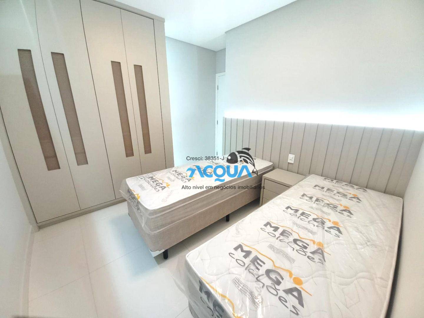 Apartamento à venda com 3 quartos, 150m² - Foto 5