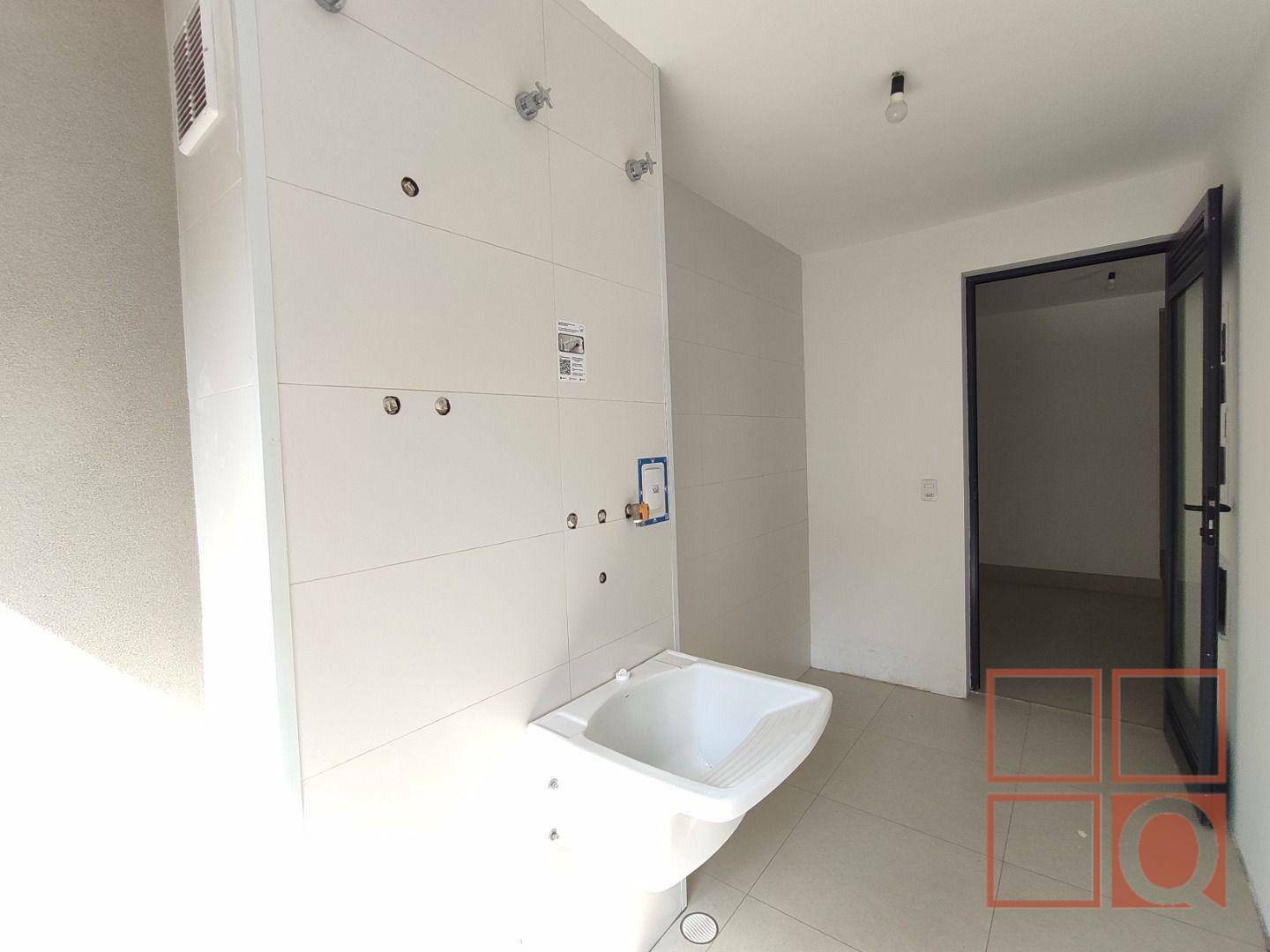 Apartamento à venda com 4 quartos, 157m² - Foto 8