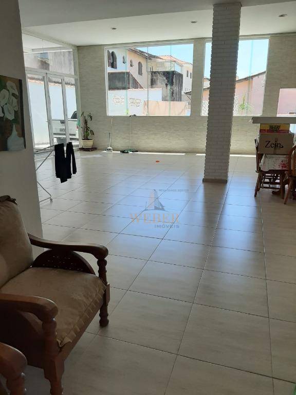 Sobrado à venda com 2 quartos, 250m² - Foto 22