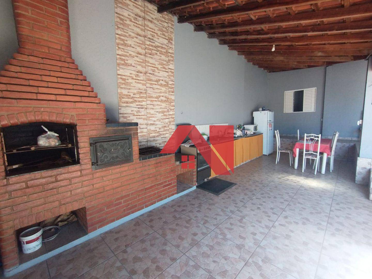 Casa, 2 quartos, 175 m² - Foto 1