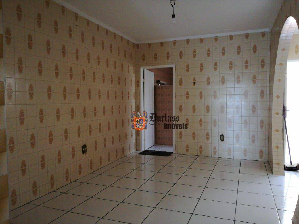 Sobrado à venda com 3 quartos, 200m² - Foto 6