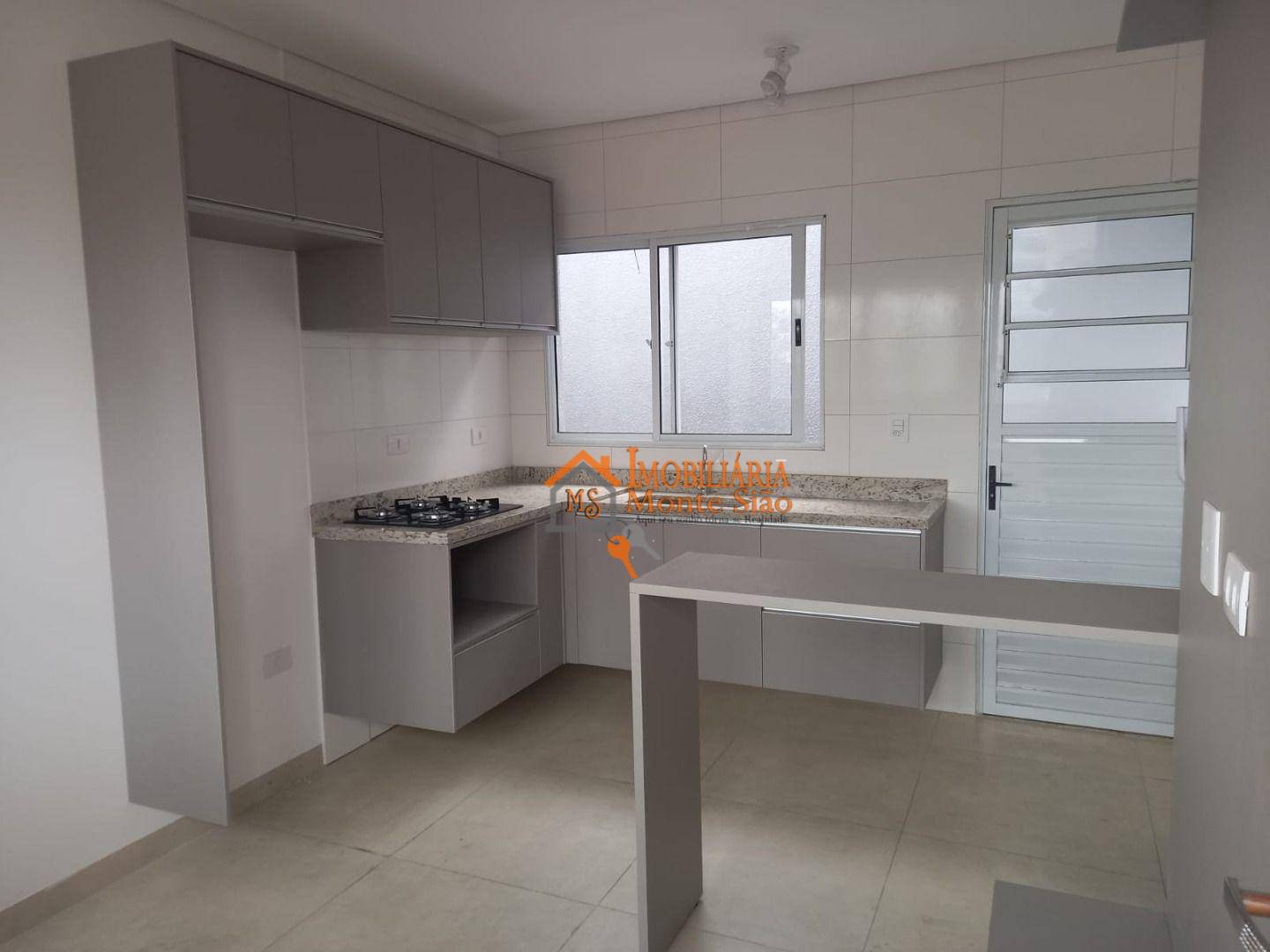 Apartamento à venda com 2 quartos, 40m² - Foto 9