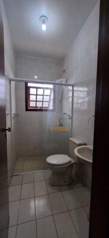 Casa à venda com 2 quartos, 150m² - Foto 3