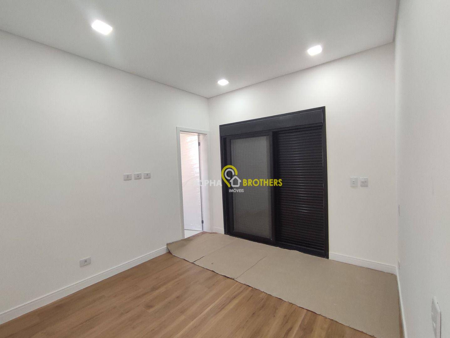 Casa de Condomínio à venda com 4 quartos, 370m² - Foto 22