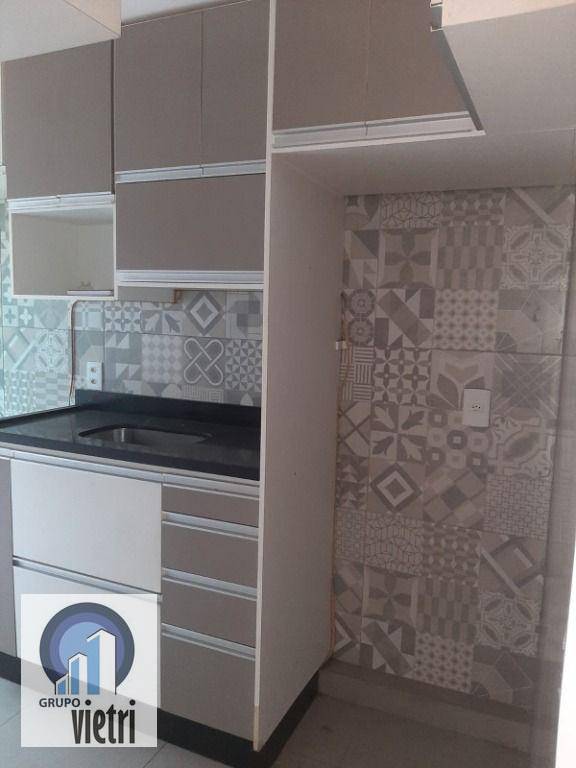 Apartamento à venda com 3 quartos, 50m² - Foto 16