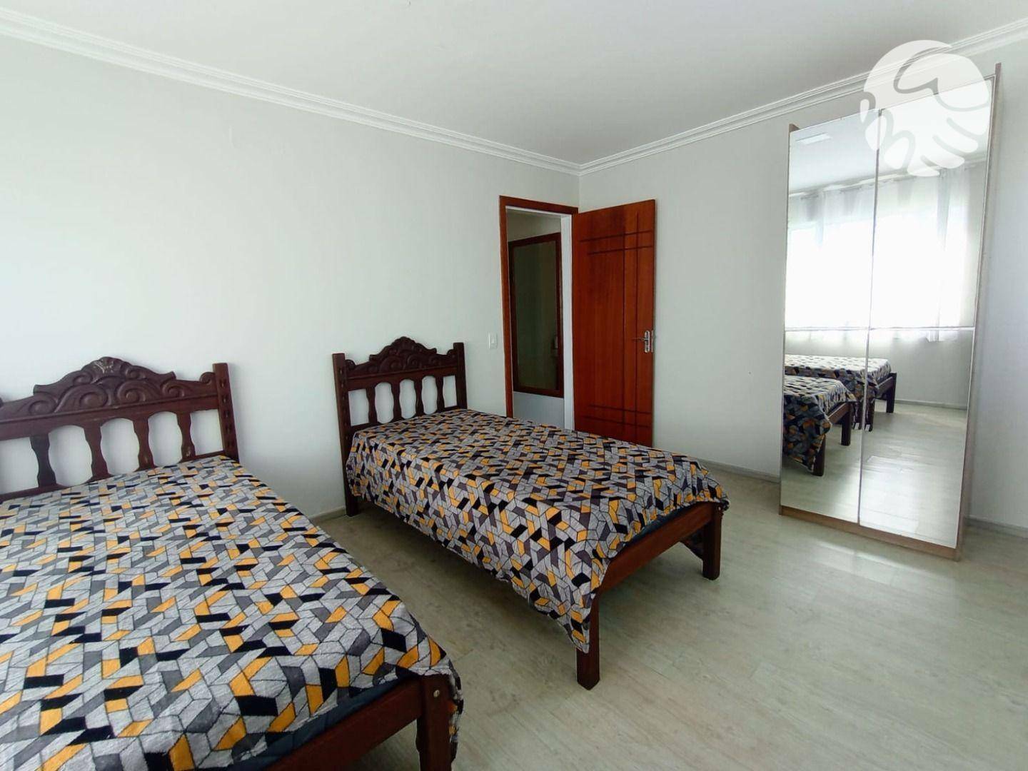 Casa de Condomínio à venda com 8 quartos, 600m² - Foto 46