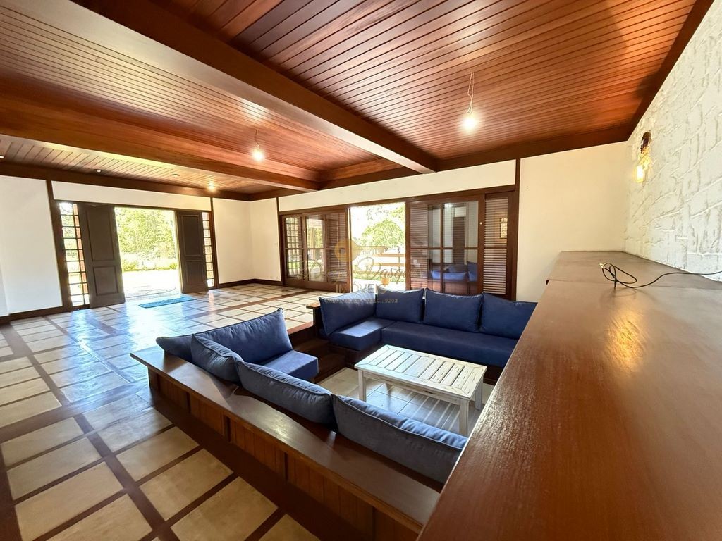 Casa de Condomínio à venda com 3 quartos, 320m² - Foto 6