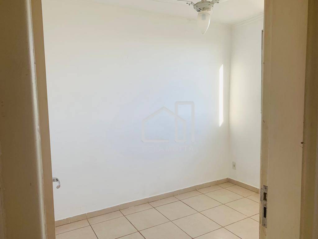 Apartamento à venda com 2 quartos, 44m² - Foto 12