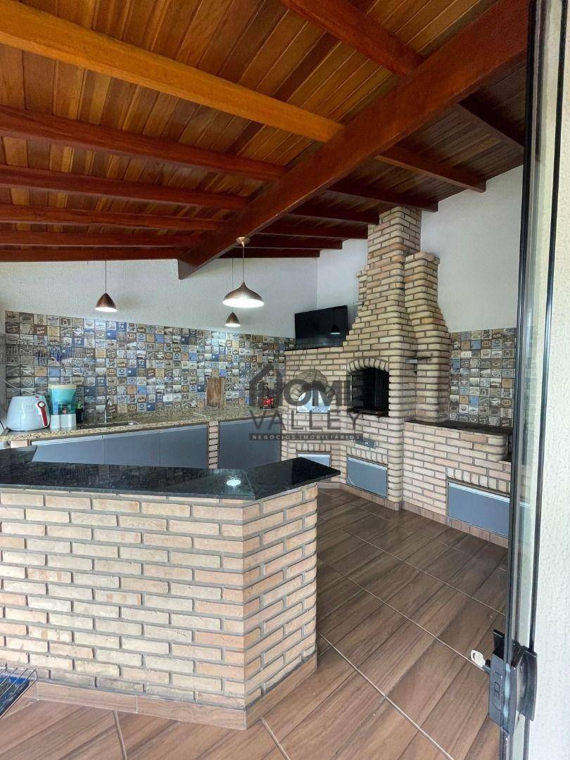 Casa de Condomínio à venda com 3 quartos, 360m² - Foto 54