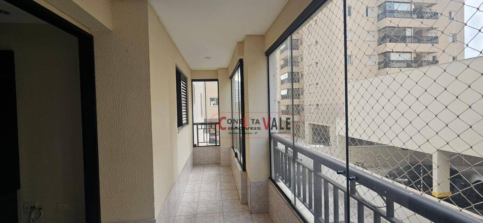 Apartamento para alugar com 4 quartos, 107m² - Foto 1