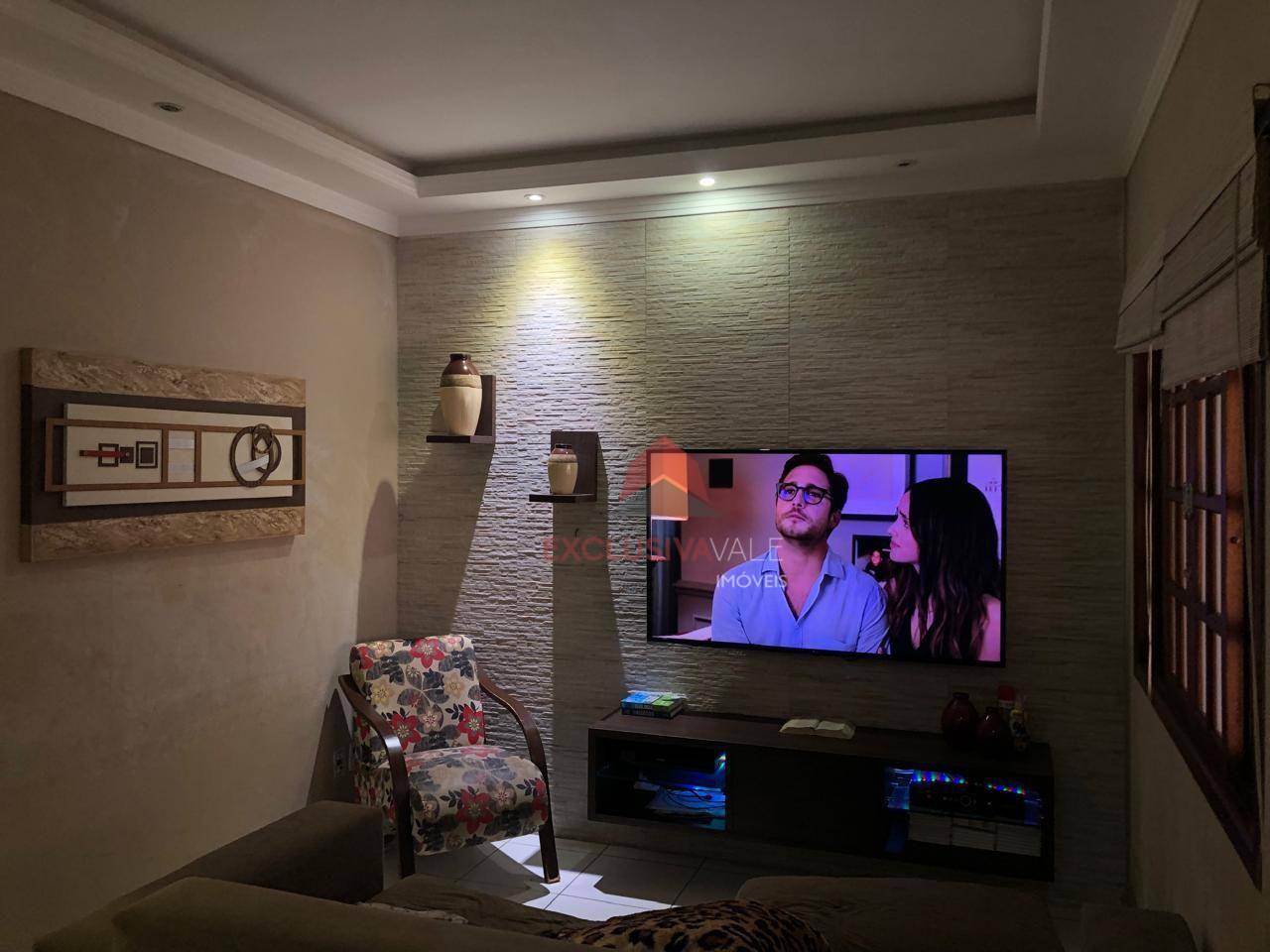 Casa, 3 quartos, 128 m² - Foto 1