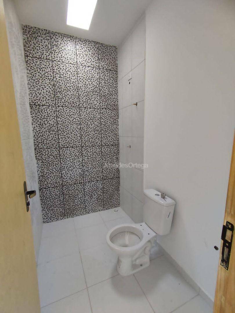 Casa à venda com 2 quartos, 80m² - Foto 8