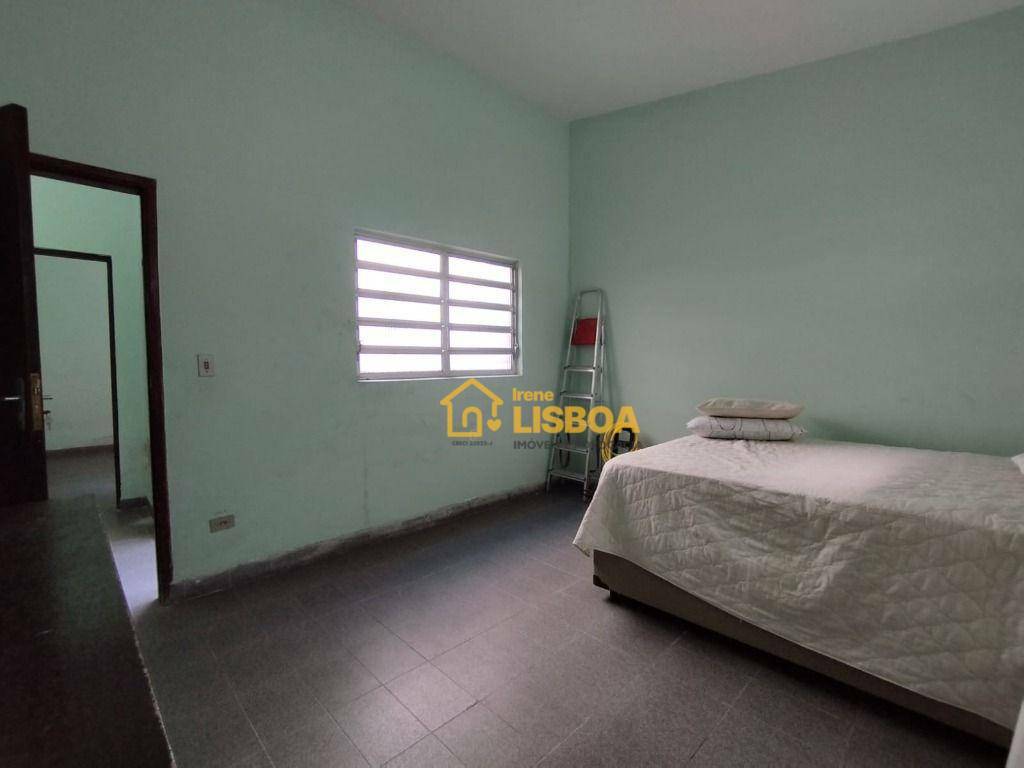 Casa à venda com 3 quartos, 270m² - Foto 13