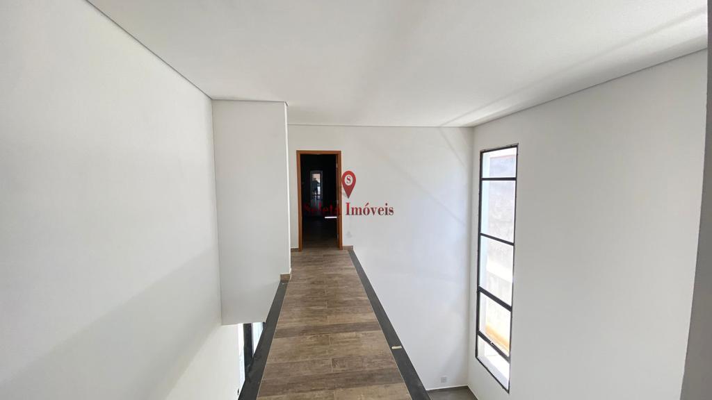 Casa à venda com 5 quartos, 298m² - Foto 14