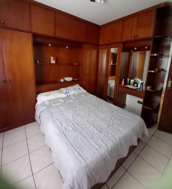 Apartamento à venda com 2 quartos, 55m² - Foto 9