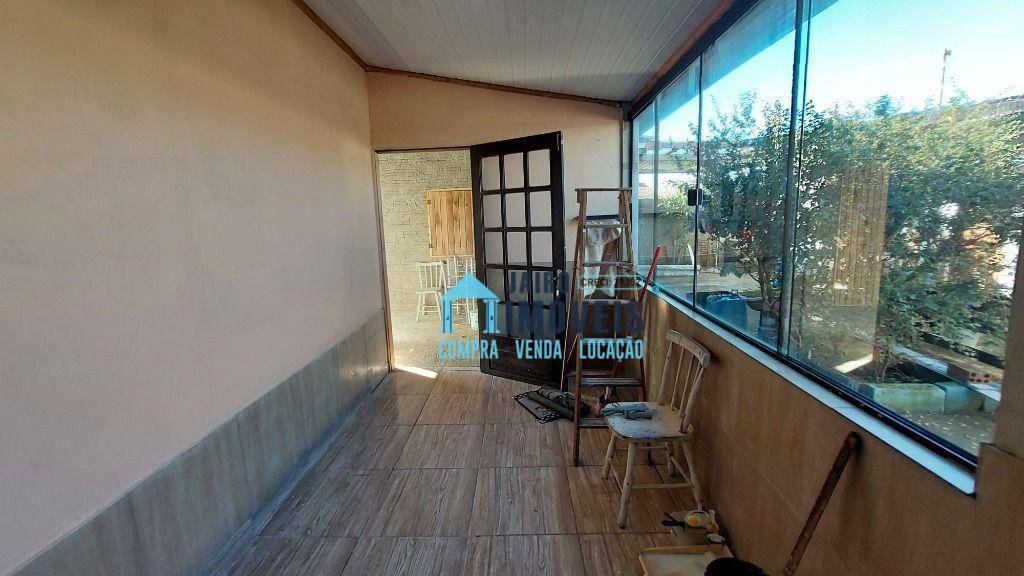 Casa à venda com 3 quartos, 227m² - Foto 13