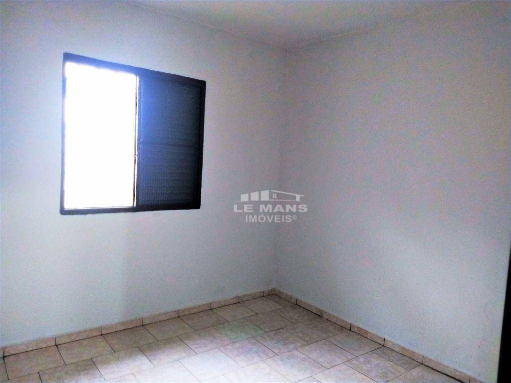 Casa à venda com 4 quartos, 108m² - Foto 5