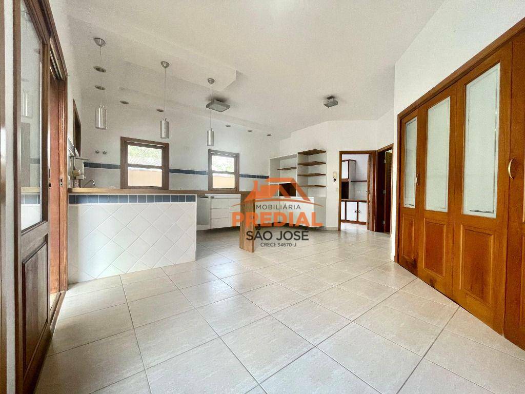 Casa de Condomínio à venda com 3 quartos, 280m² - Foto 19