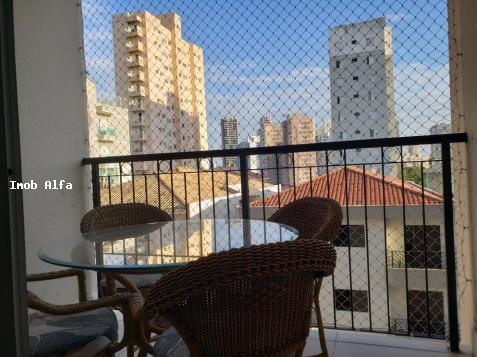 Apartamento à venda com 2 quartos, 70m² - Foto 2