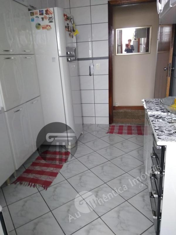 Apartamento à venda com 2 quartos, 60m² - Foto 4