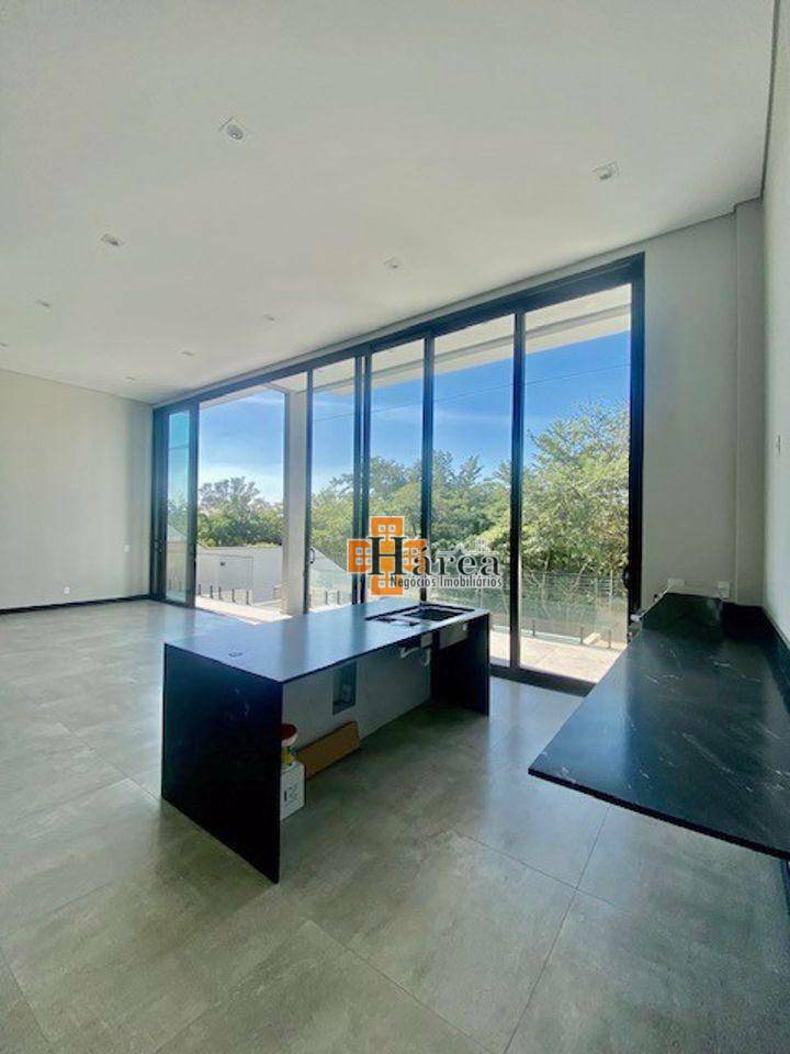 Sobrado à venda com 3 quartos, 303m² - Foto 9