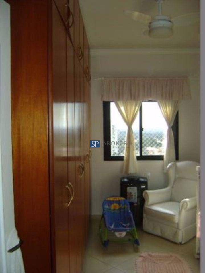 Apartamento à venda com 3 quartos, 109m² - Foto 17