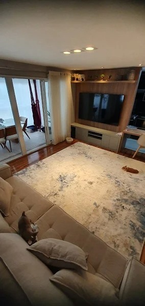 Apartamento à venda com 2 quartos, 79m² - Foto 1