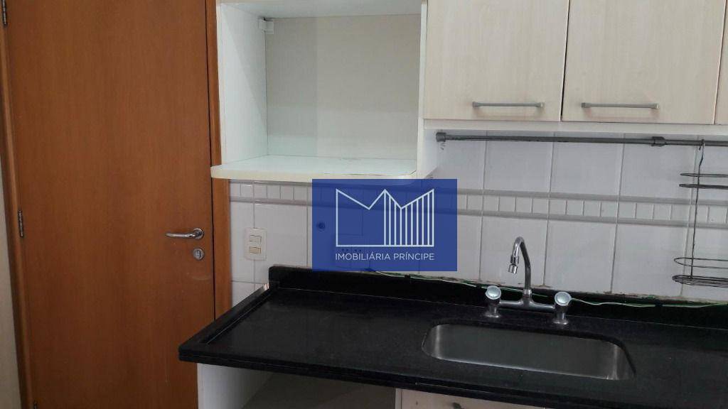 Apartamento à venda com 3 quartos, 140m² - Foto 3