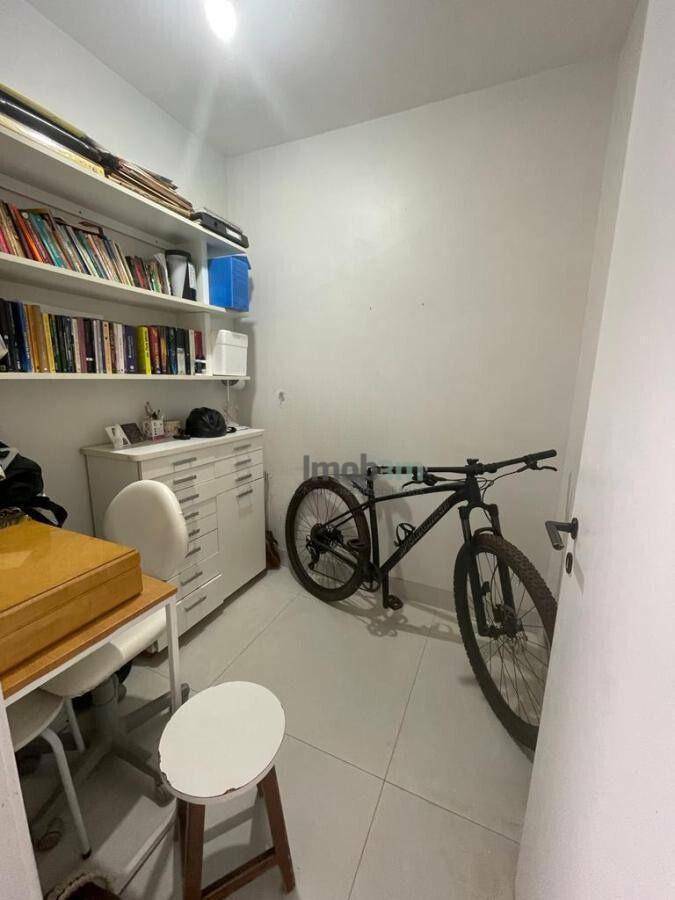 Apartamento à venda com 3 quartos, 124m² - Foto 19