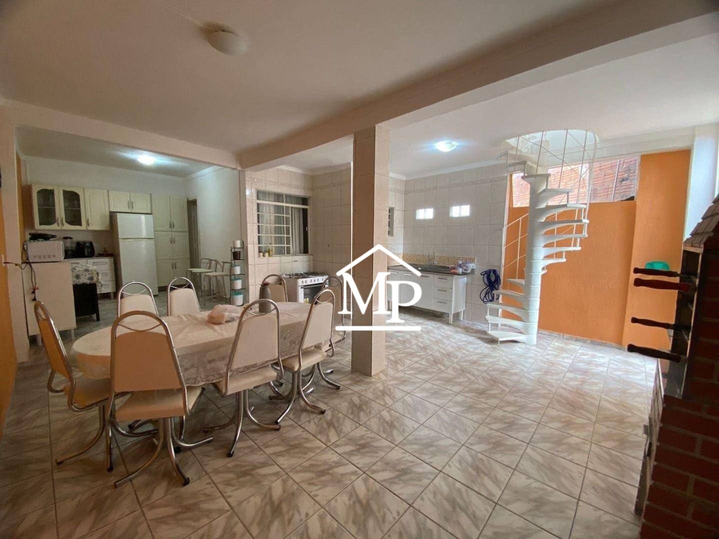 Casa à venda com 3 quartos, 160m² - Foto 5