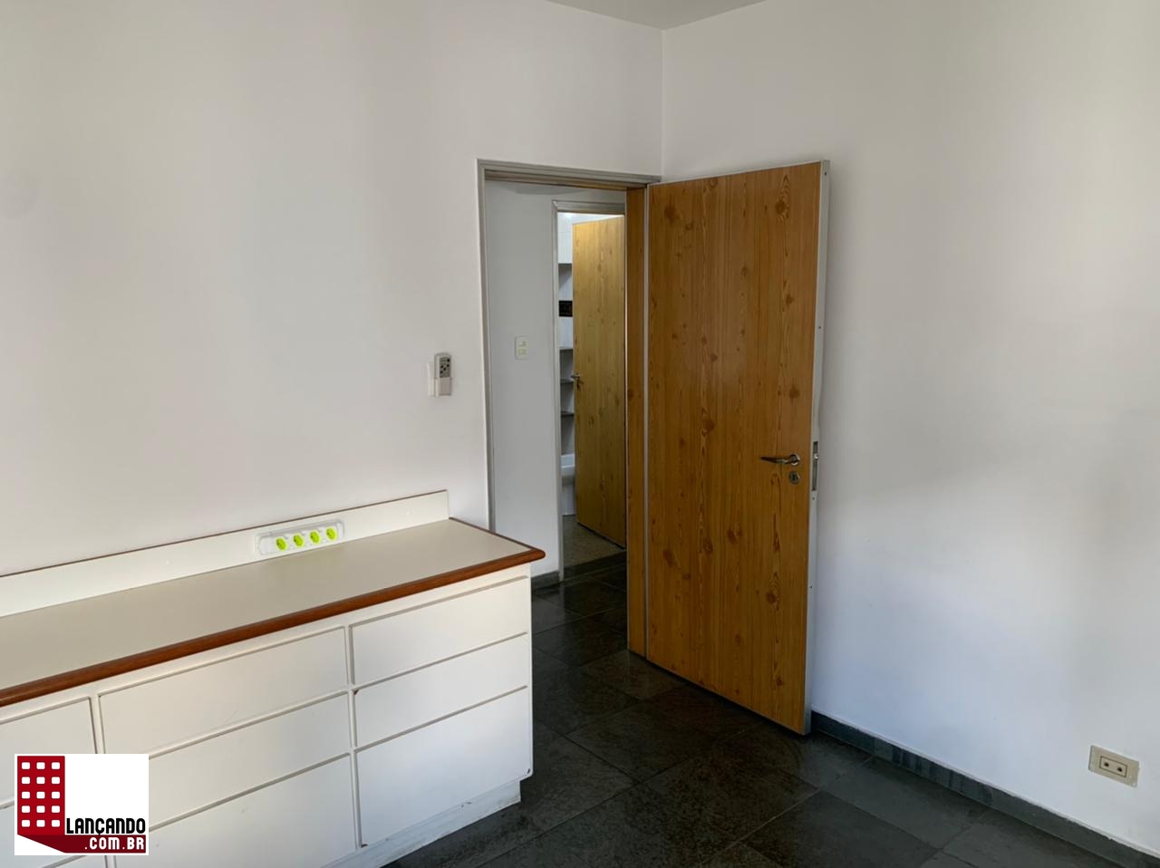 Apartamento à venda com 3 quartos, 112m² - Foto 13