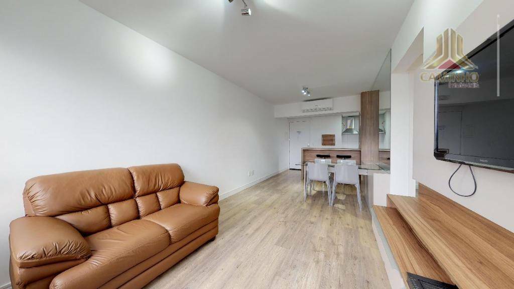 Apartamento à venda com 2 quartos, 62m² - Foto 5